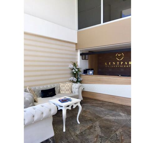 Imagen de los interiores del Kentpark Exclusive Hotel. Foto 20