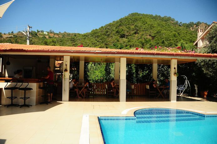 Imagen de la piscina del Kerem Apart Hotel Gocek. Foto 20