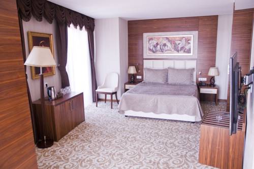 Imagen de la habitación del Kerimbey Hotel. Foto 3