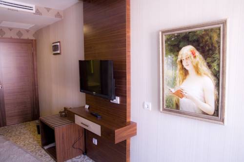 Imagen de la habitación del Kerimbey Hotel. Foto 4