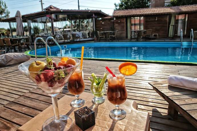 Imagen del bar/restaurante del Keskin Apart Hotel. Foto 5