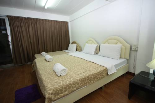 Imagen de la habitación del Khun Noy Apartment. Foto 10
