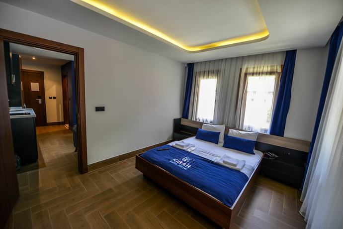 Imagen de la habitación del Kibar Suite Hotel. Foto 2