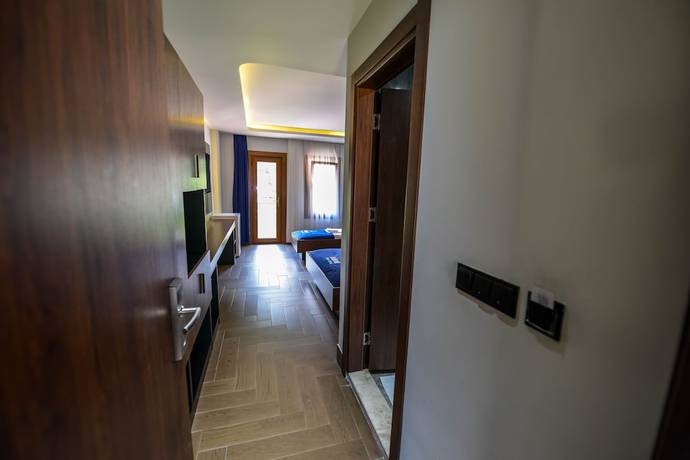 Imagen de la habitación del Kibar Suite Hotel. Foto 13