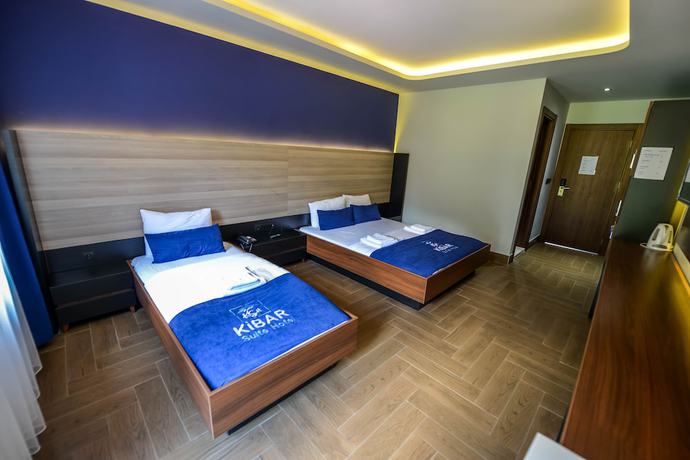 Imagen de la habitación del Kibar Suite Hotel. Foto 15