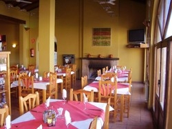 Imagen del bar/restaurante del Kiko Park Rural. Foto 2
