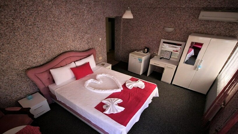 Imagen de la habitación del Kilic Hotel. Foto 23