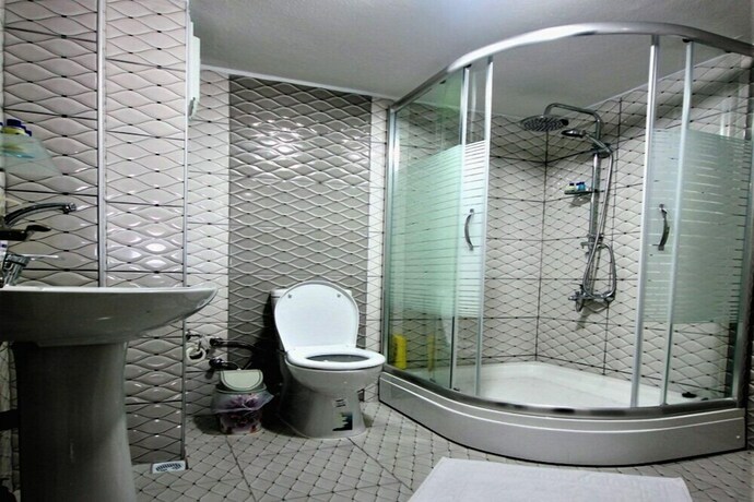 Imagen de la habitación del Kilic Hotel. Foto 28