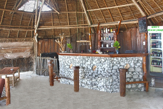 Imagen del bar/restaurante del Kimte Beach Lodge. Foto 5