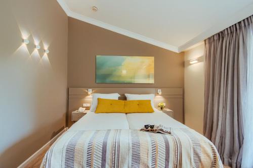 Imagen de la habitación del Kinar Galilee. Foto 8