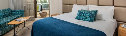 Imagen de la habitación del Kinar Galilee. Foto 10