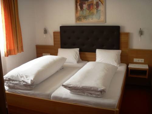 Imagen de la habitación del Kinderhotel L&auml;rchenhof. Foto 11