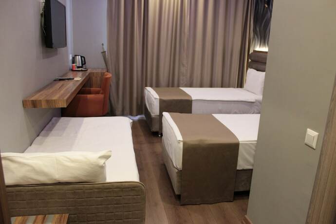 Imagen de la habitación del King City Hotel. Foto 15