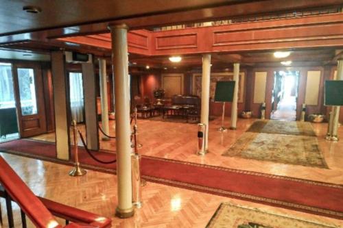 Imagen de la habitación del King Tut I Nile Cruise - Every Monday 4 Nights from Luxor - Every Friday 7 Nights from Aswan. Foto 19