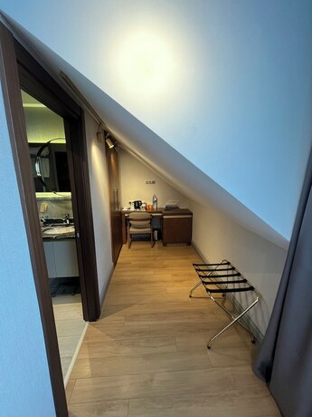 Imagen de la habitación del Kings Cross Hotel Istanbul. Foto 17