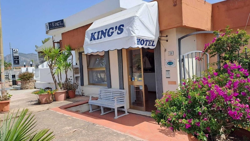 Imagen de los interiores del King\'s Hotel. Foto 16