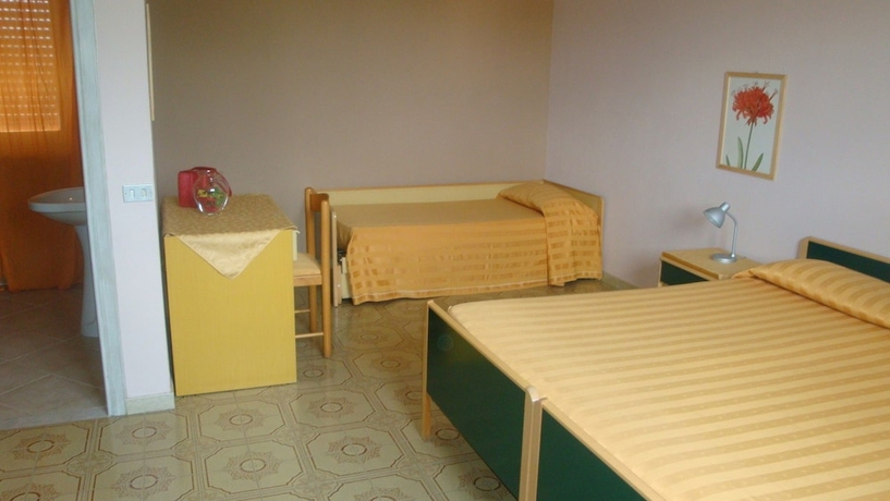 Imagen de la habitación del King\'s Hotel. Foto 5