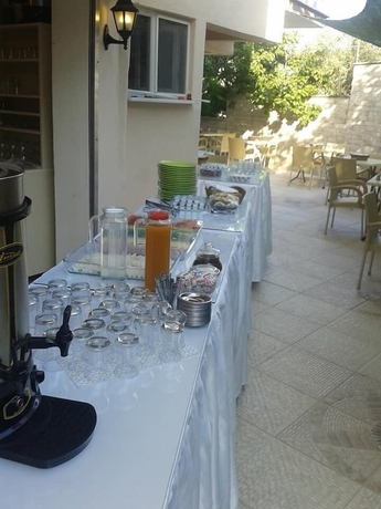 Imagen del bar/restaurante del Kiraz Apart Otel. Foto 5