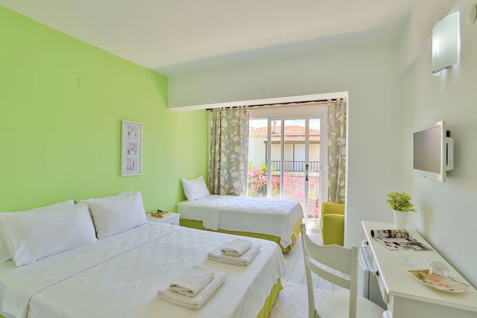 Imagen de la habitación del Kiraz Otel. Foto 19
