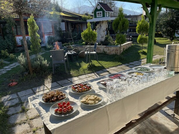 Imagen general del Kirkpinar Otantik Otel. Foto 10