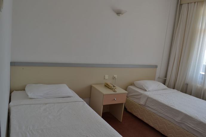 Imagen de la habitación del Kirtay Hotel. Foto 5