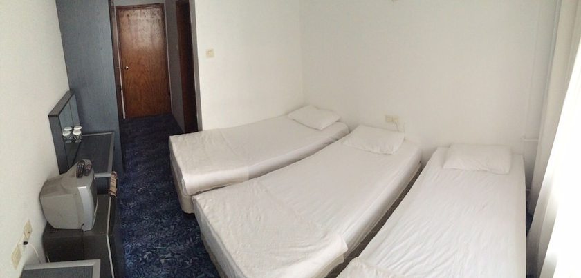 Imagen de la habitación del Kirtay Hotel. Foto 7