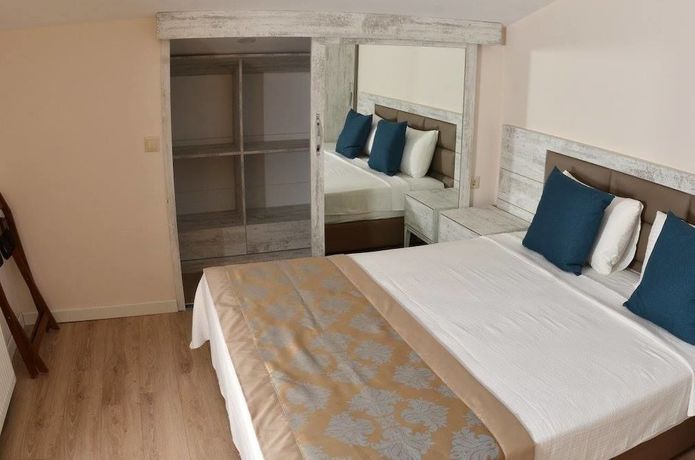 Imagen de la habitación del Kirtay Hotel. Foto 8