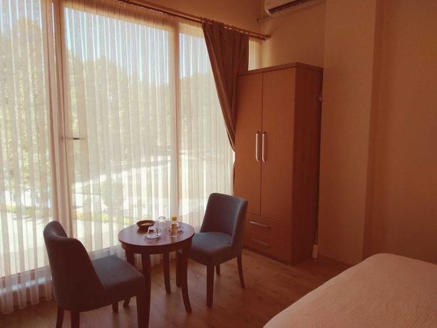 Imagen de la habitación del Kizkalesi Hotel. Foto 13