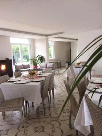 Imagen del bar/restaurante del Klaton Beach Hotel. Foto 4