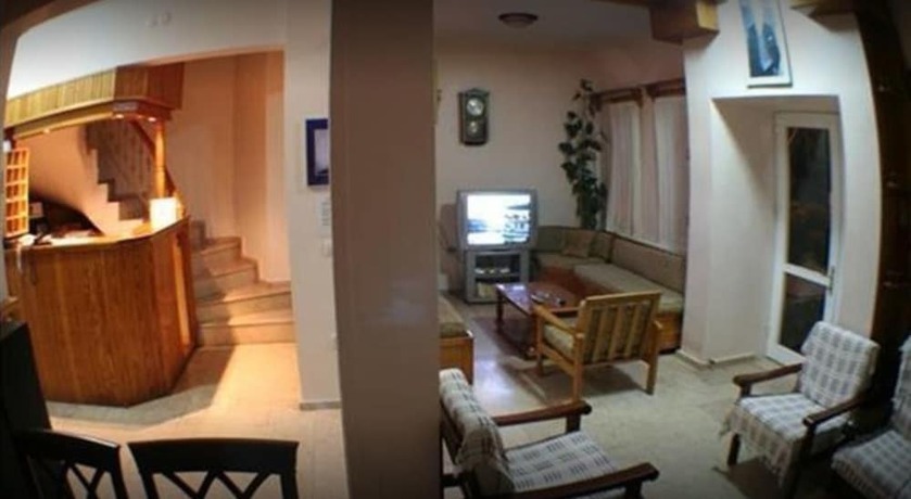 Imagen de los interiores del Kılavuz Otel. Foto 14