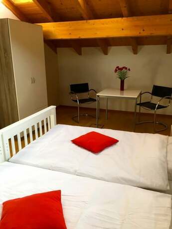 Imagen de la habitación del Kleine 5 - feines Wohnen auf Zeit. Foto 15