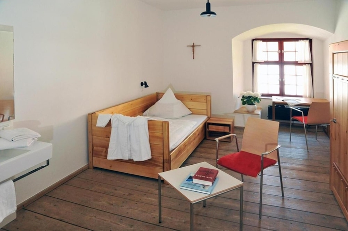 Imagen de la habitación del Kloster Heiligkreuztal Tagungshaus. Foto 15