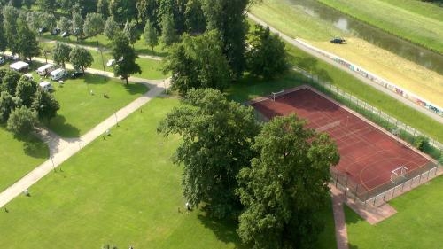 Imagen general del Knaus Campingpark Leipzig. Foto 5