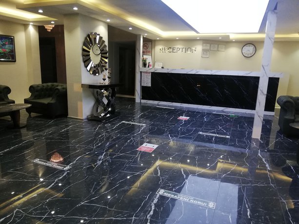 Imagen de los interiores del Kocatepe Hotel. Foto 16