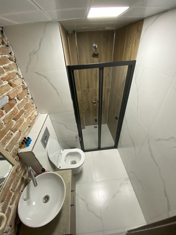 Imagen de la habitación del Konak Esila Pansiyon. Foto 15