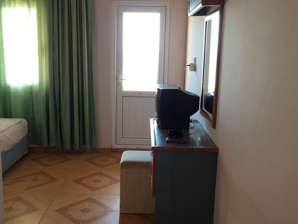 Imagen de la habitación del Konak Hotel. Foto 4