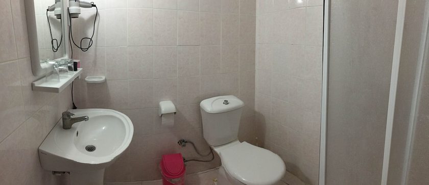 Imagen de la habitación del Konak Hotel. Foto 11