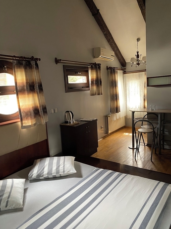 Imagen de la habitación del Konak Hotel Tuzla. Foto 1