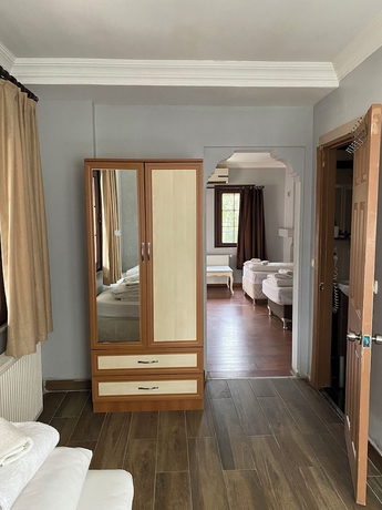 Imagen de la habitación del Konak Hotel Tuzla. Foto 8