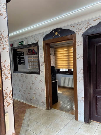 Imagen de los interiores del Konak Hotel Tuzla. Foto 16