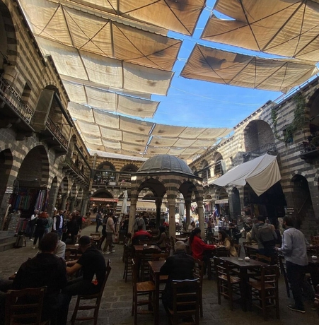 Imagen general del Konak Otel Suri&ccedil;i. Foto 2