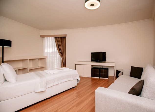 Imagen de la habitación del Konak Park Hotel. Foto 10