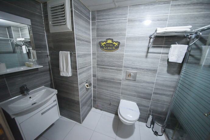 Imagen de la habitación del Konuk Hotel, Eskişehir. Foto 17