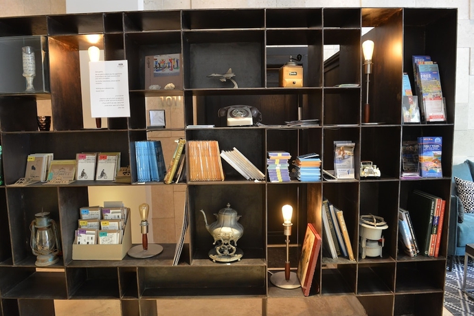 Imagen de los interiores del Koresh Hotel. Foto 13