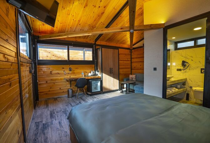 Imagen de la habitación del Kosa Otel &Ccedil;eşme. Foto 14