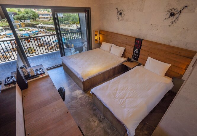 Imagen de la habitación del Kosa Otel &Ccedil;eşme. Foto 17