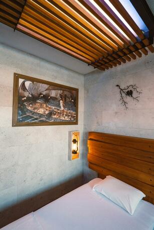 Imagen general del Kosa Otel Çeşme. Foto 16