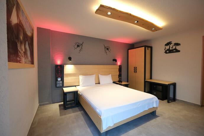 Imagen general del Kosa Otel Çeşme. Foto 18