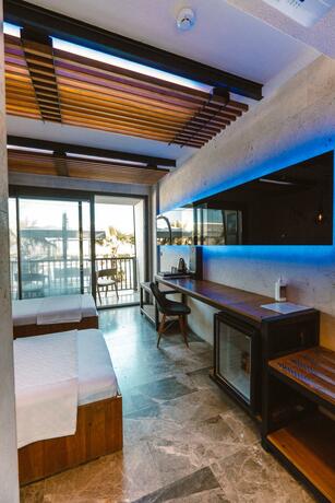 Imagen general del Kosa Otel Çeşme. Foto 19