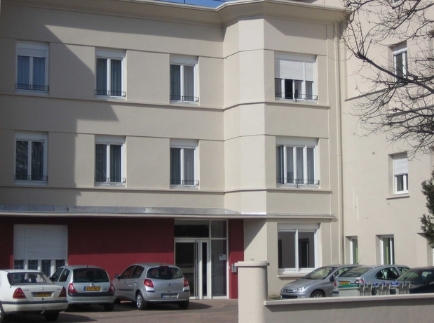 Imagen de los exteriores del Kosy Appart'h&ocirc;tels &ndash; Le Cours Moreau. Foto 13
